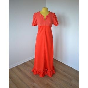 Vintage 70’s Valentine Maxi dress Small